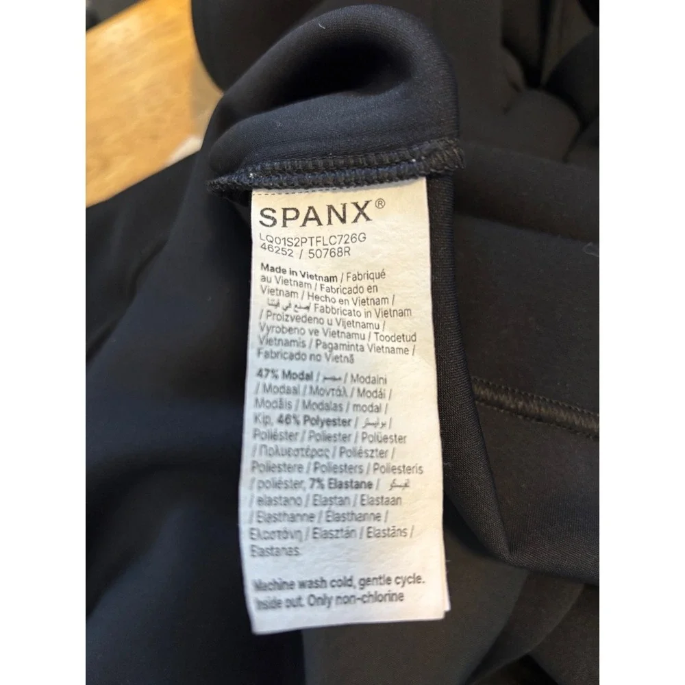 Spanx AirEssentials Sleeveless V-Neck Dress Black Shift Pocket LQ01S2PTFLC726G S - Picture 8 of 8